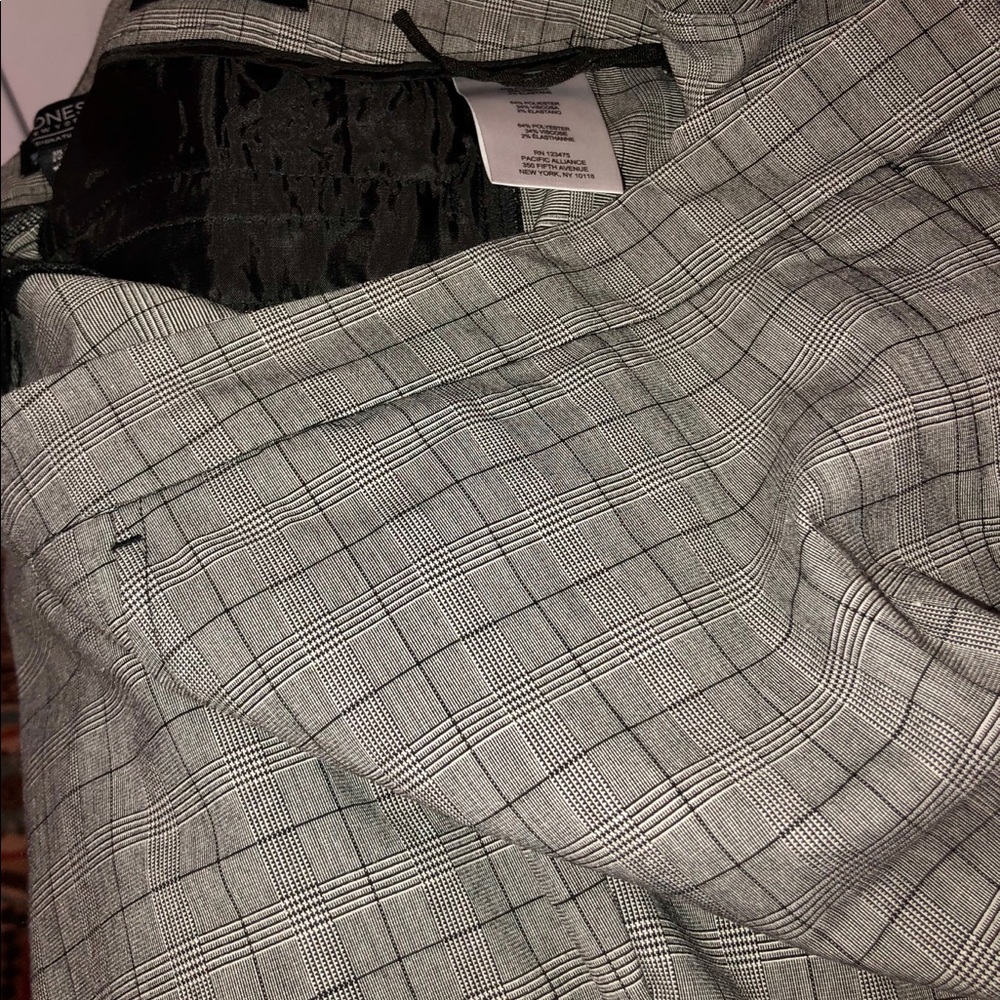 Old Navy size 10 long boot cut, mid rise jeans.